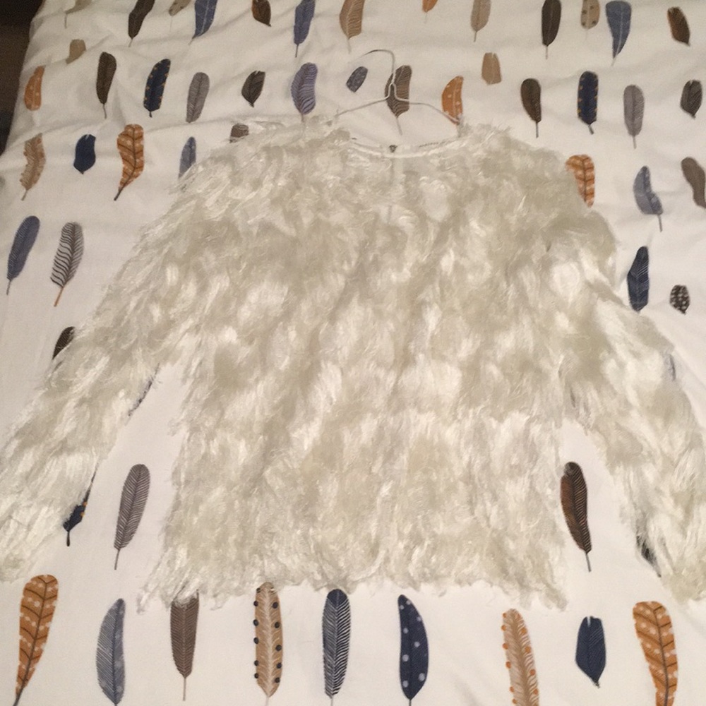 Fringe long sleeve top